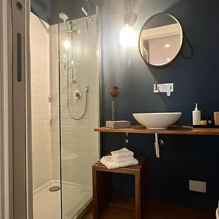 Salutiebaci Леричи