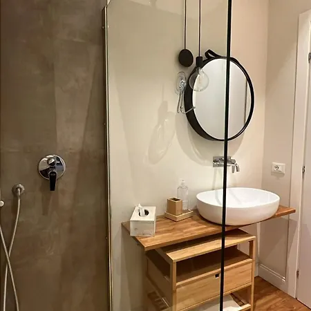 Salutiebaci Apartment *