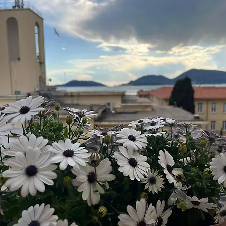 Salutiebaci Apartment *